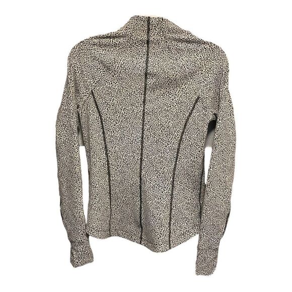 Athleta Salutation Jacket Cheetah Print TS - Picture 3 of 4